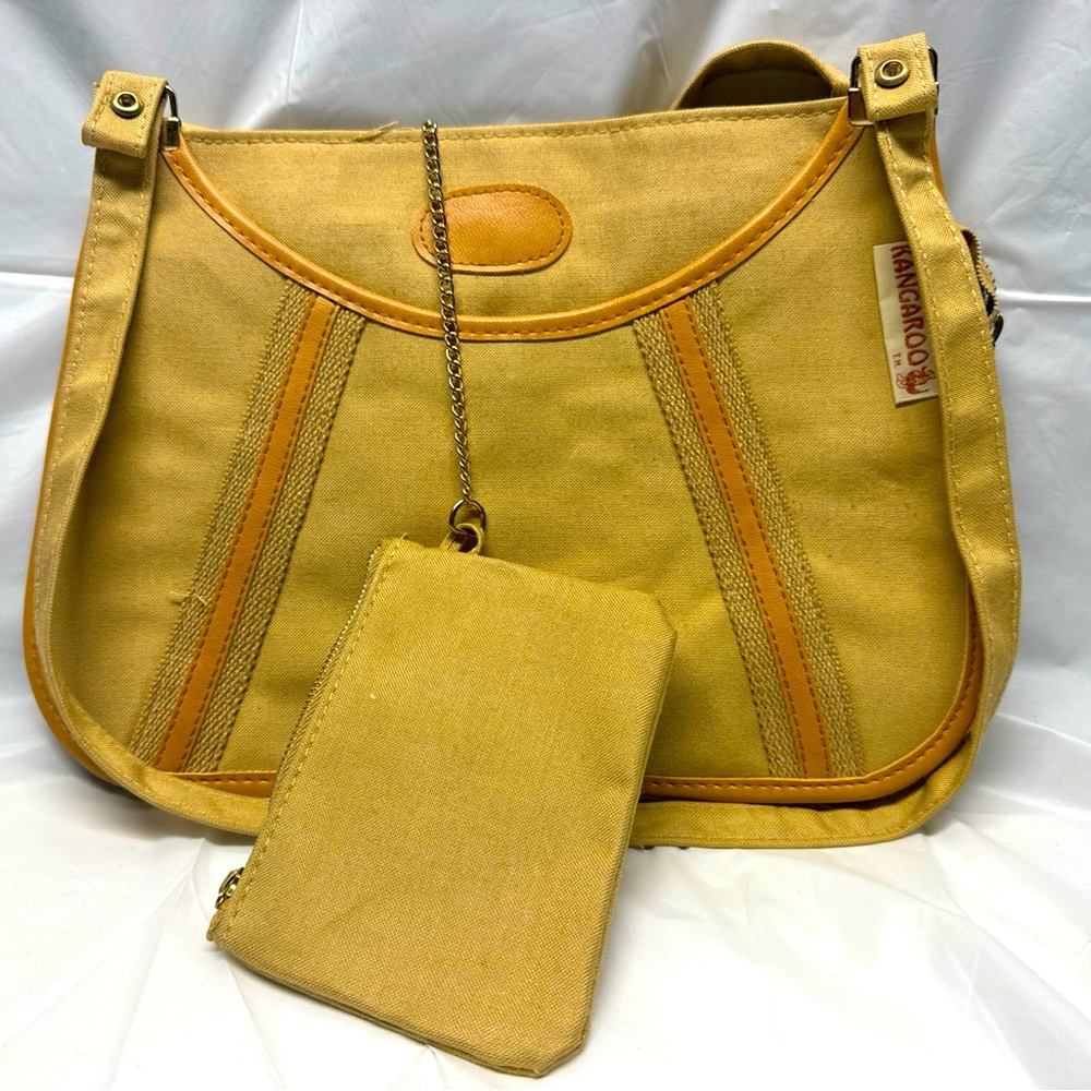 Vintage Sarne Kangaroo Canvas Fold Out Khaki Shoulder Bag
